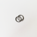 Orecchini a cerchio Biojoux Twisted Ring