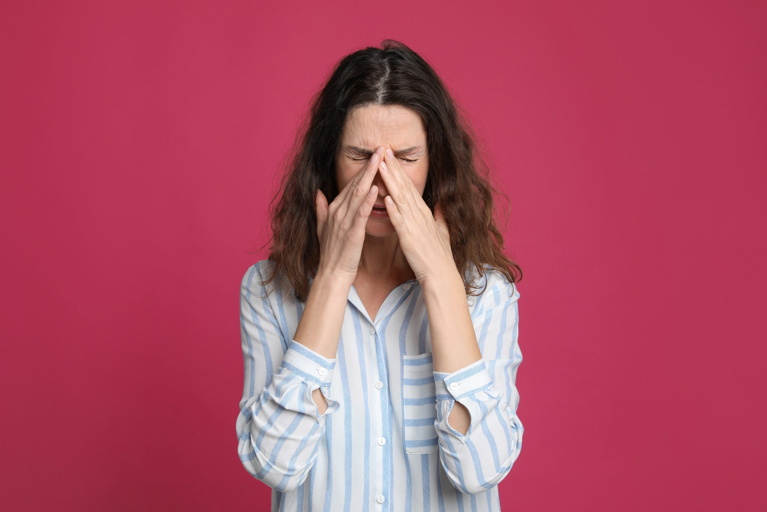 Sinusite e mal di testa: come riconoscere e curare la sinusite